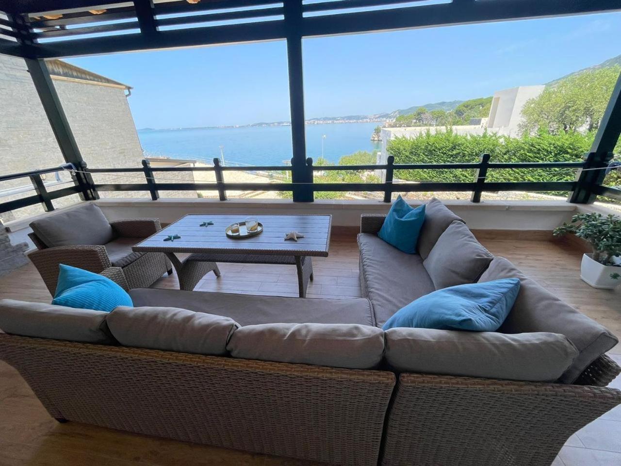 Aneta'S Beach House فلورا المظهر الخارجي الصورة