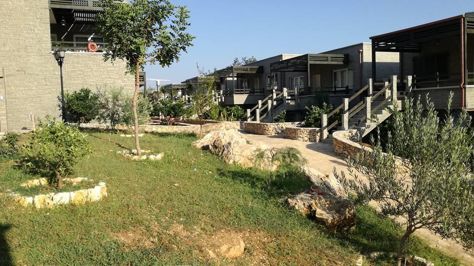 Aneta'S Beach House فلورا المظهر الخارجي الصورة
