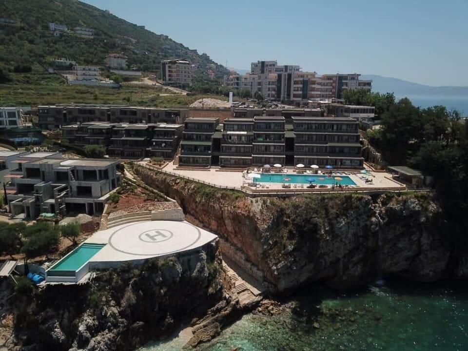 Aneta'S Beach House فلورا المظهر الخارجي الصورة