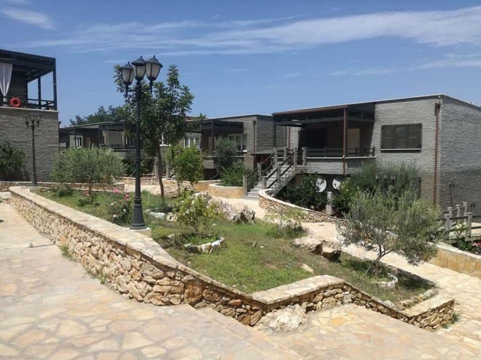 Aneta'S Beach House فلورا المظهر الخارجي الصورة